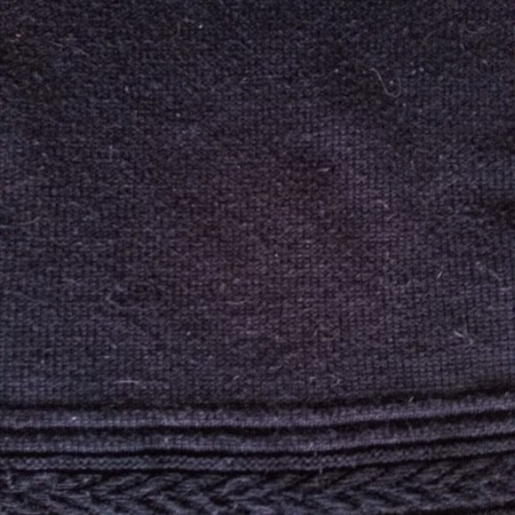Leaf Theme Black Sweater  Fits Size Large - Picture 2 of 2